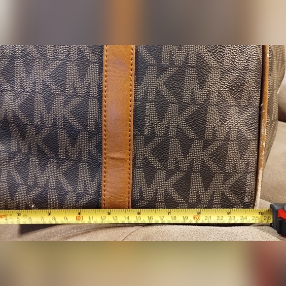 Michael Kors large duffle bag - Picture 14 of 15